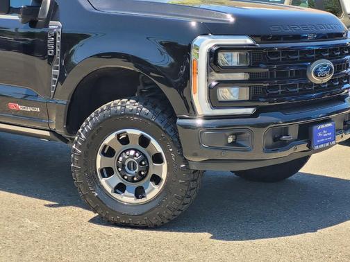 Black Metallic 2023 Ford F-250 Lariat