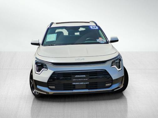 2024 Kia Niro Plug-In Hybrid SX Touring