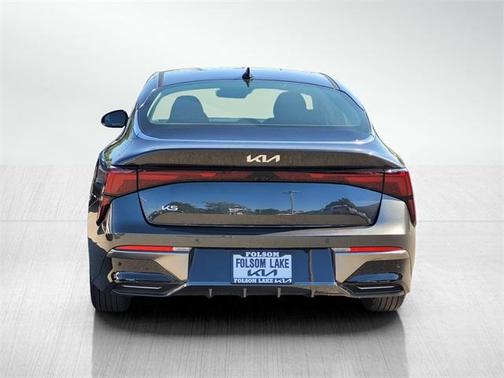 2025 Kia K5 LXS
