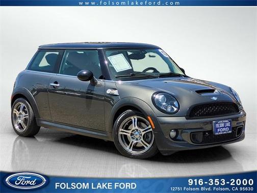 2013 MINI Hardtop Cooper S