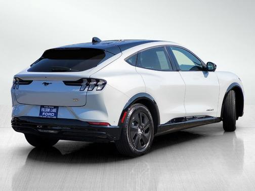 2023 Ford Mustang Mach-E California Route 1
