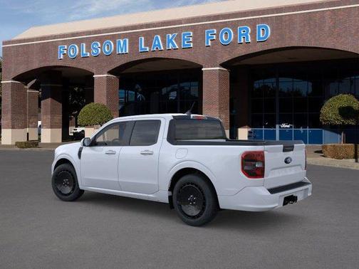 White 2026 Ford Maverick Lobo Standard