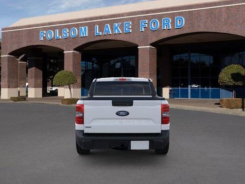 Oxford White 2026 Ford Maverick XLT