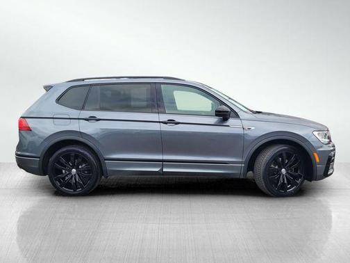 2021 Volkswagen Tiguan 2.0T SE R-Line Black
