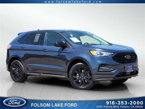 2022 Ford Edge SE