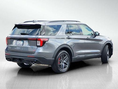 Gray Metallic 2026 Ford Explorer ST