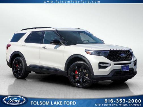 White Metallic 2023 Ford Explorer ST