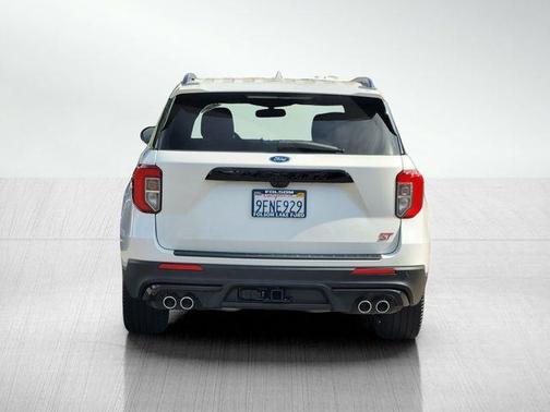 White Metallic 2023 Ford Explorer ST