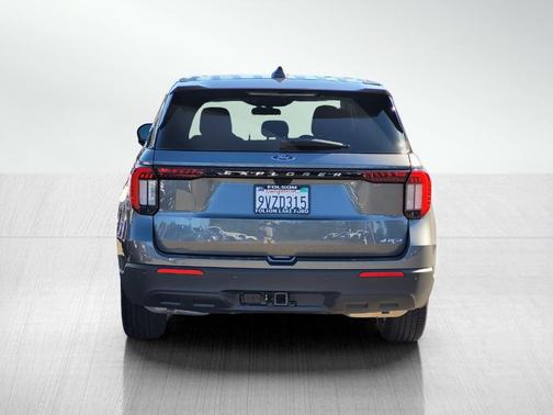 Gray Metallic 2026 Ford Explorer Active