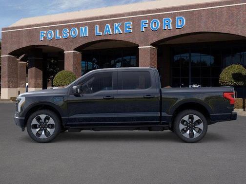 2025 Ford F-150 Lightning Platinum