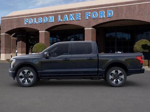 2025 Ford F-150 Lightning Platinum