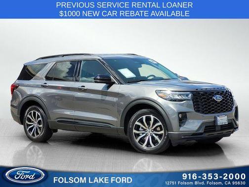 Gray Metallic 2026 Ford Explorer ST-Line