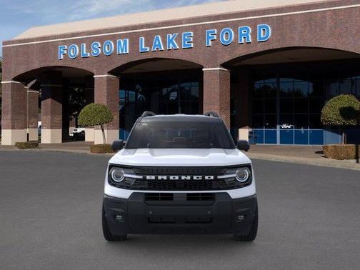 Oxford White 2026 Ford Bronco Sport Outer Banks