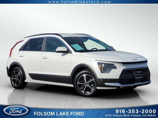 2025 Kia Niro Plug-In Hybrid EX