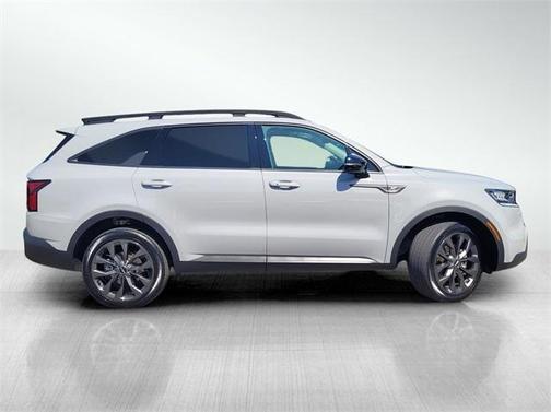 2023 Kia Sorento X-Line EX