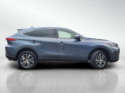 Coastal Gray 2022 Toyota Venza LE