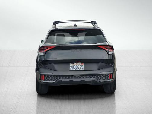 Black 2025 Kia Sportage Plug-In Hybrid X-Line Prestige