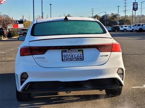 2022 Kia Forte GT-Line