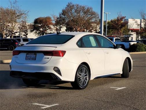 2022 Kia Forte GT-Line