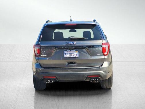 2018 Ford Explorer sport