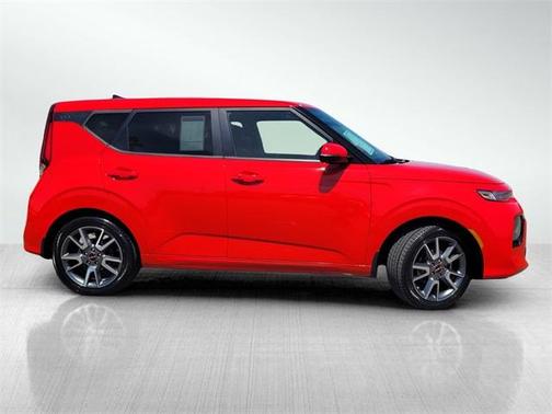 2022 Kia Soul GT-Line 2.0L