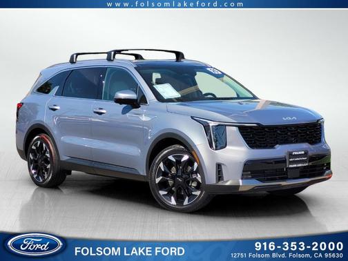Silver 2025 Kia Sorento SX