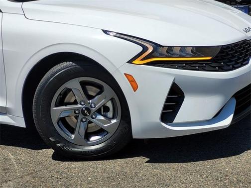 2023 Kia K5 LXS