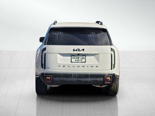 White Pearl 2027 Kia Telluride SX