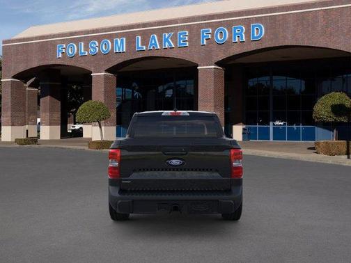 Shadow 2026 Ford Maverick XLT