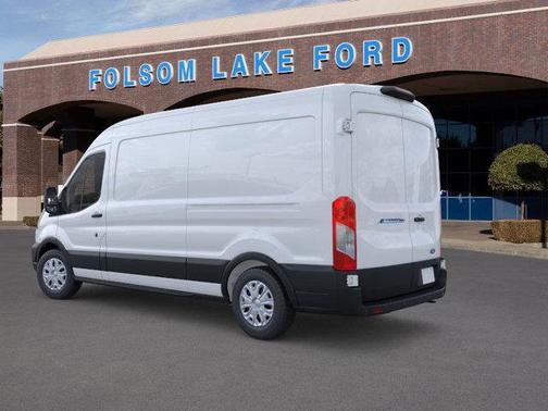 2026 Ford E-Transit Base