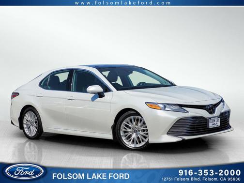 2020 Toyota Camry XLE