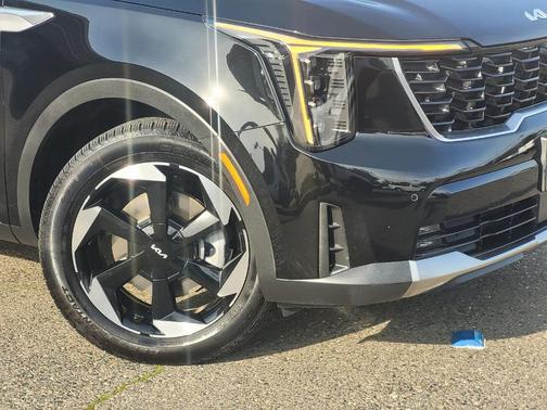 2025 Kia Sorento Plug-In Hybrid EX