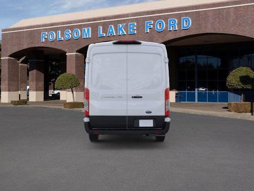 2025 Ford Transit-250 148 WB Medium Roof Cargo