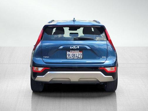 Mineral Blue 2024 Kia Niro EX Touring