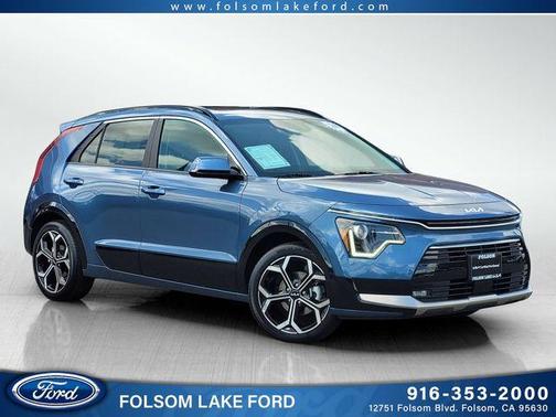 Mineral Blue 2024 Kia Niro EX Touring