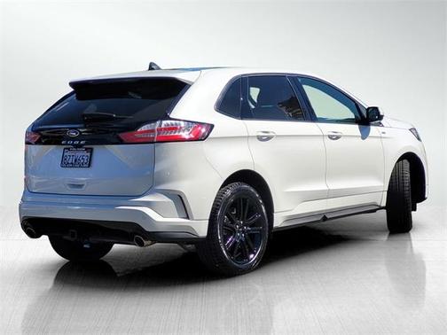 2021 Ford Edge ST Line
