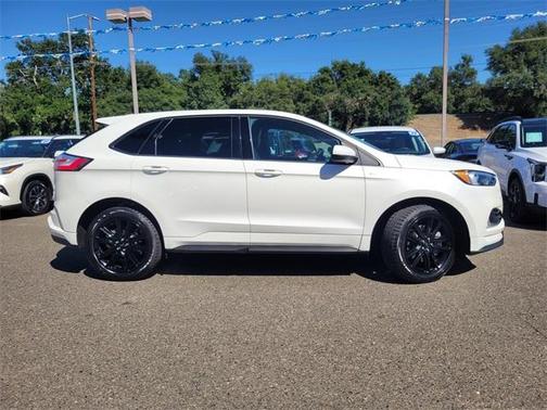 2021 Ford Edge ST Line