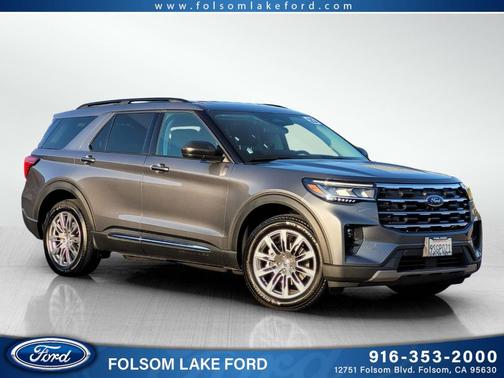 2025 Ford Explorer Active