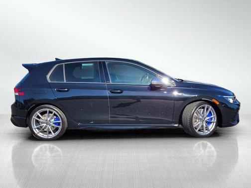 2024 Volkswagen Golf R 2.0T