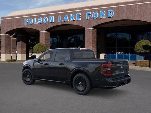 Shadow Black 2026 Ford Maverick Lobo Standard