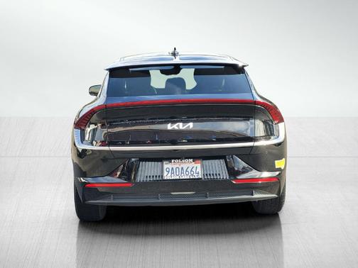 2022 Kia EV6 Wind