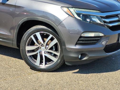 2018 Honda Pilot Elite