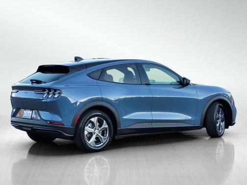 2023 Ford Mustang Mach-E Select