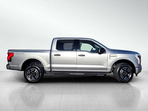 2023 Ford F-150 Lightning XLT
