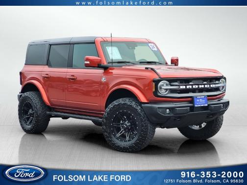 2024 Ford Bronco Outer Banks