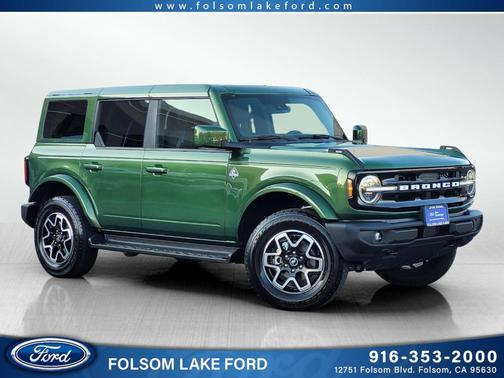 2025 Ford Bronco Outer Banks