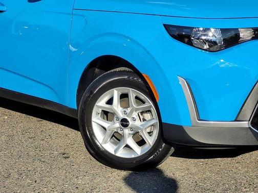 2025 Kia Soul S