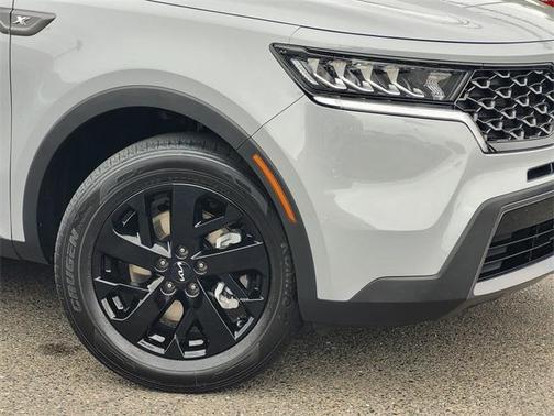 2023 Kia Sorento X-Line S