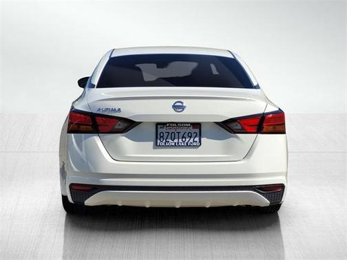 2022 Nissan Altima 2.5 S
