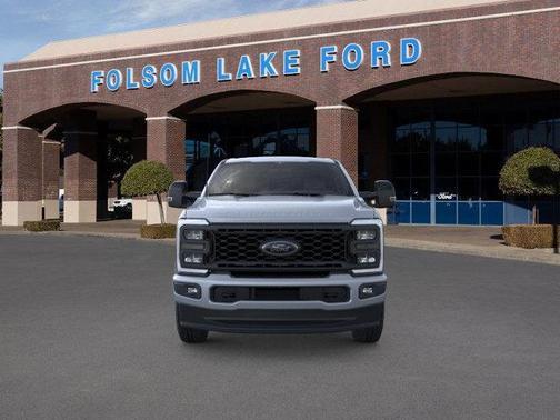 2025 Ford F-350 Lariat Super Duty